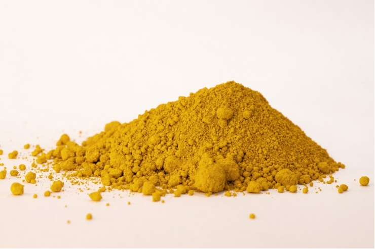 Iron Oxide Pigment 313 Yellow 740x493
